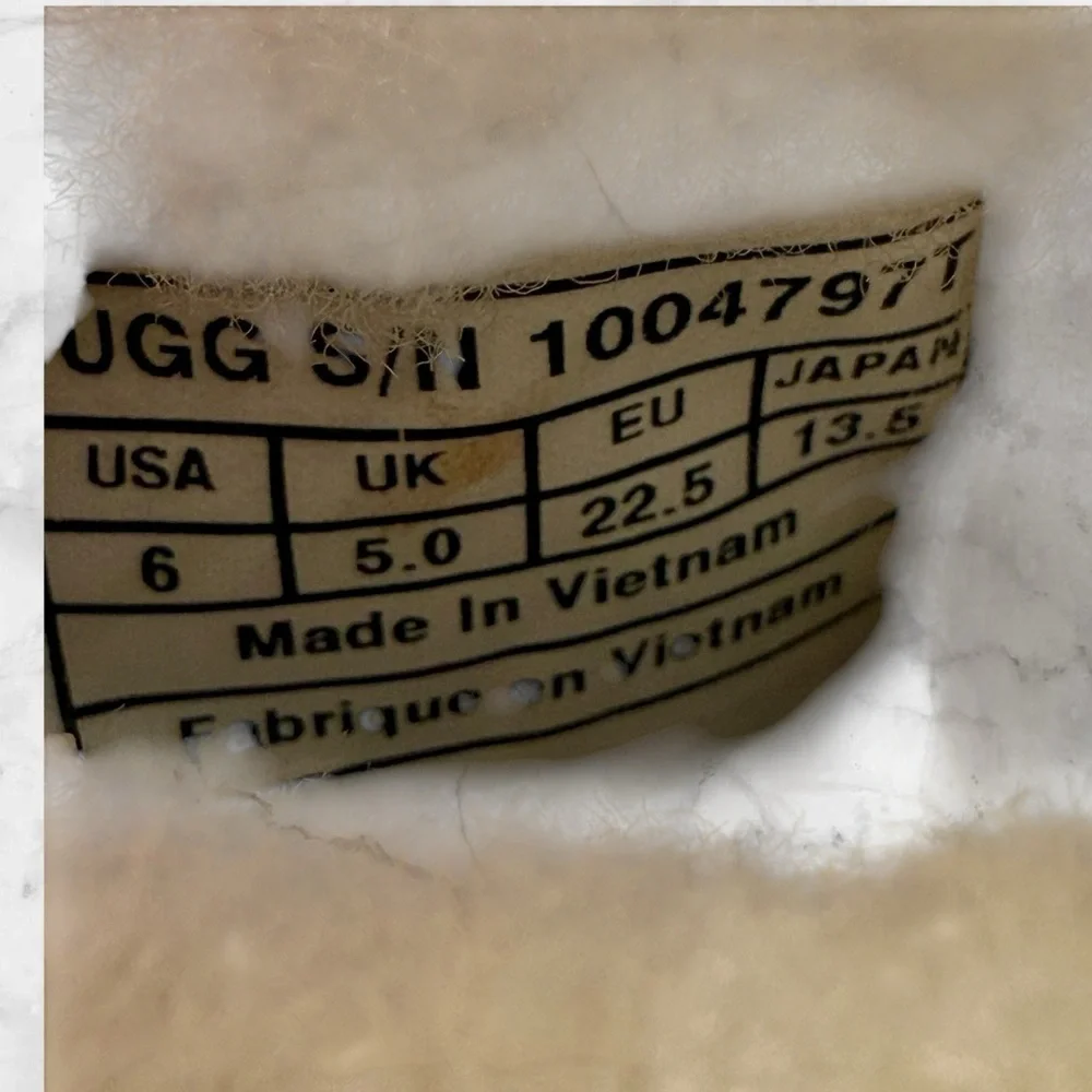 UGG gently used